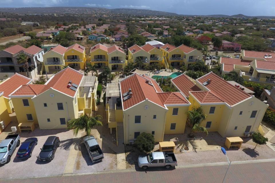 Penthouse Prikichi D2 Apartment Kralendijk  Luaran gambar
