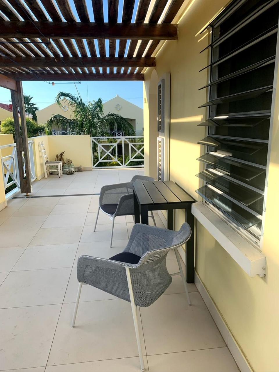 Penthouse Prikichi D2 Apartment Kralendijk  Luaran gambar